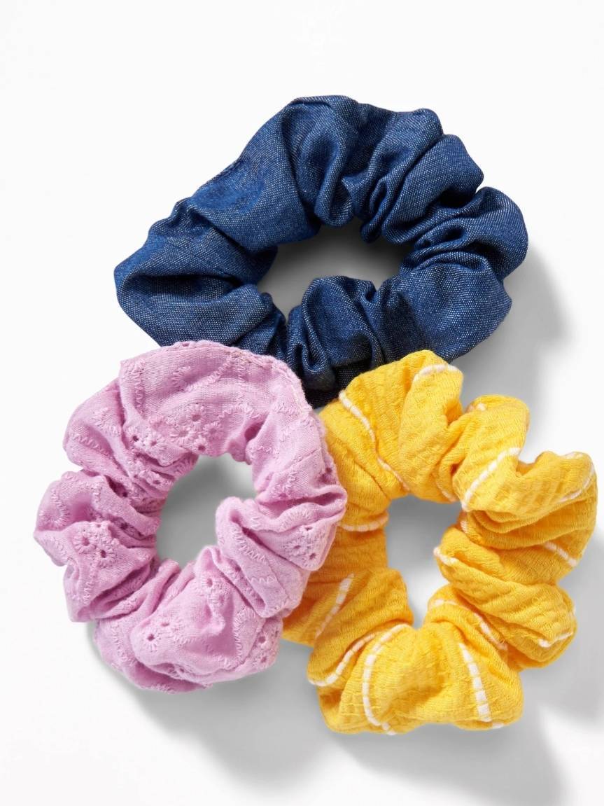 Moda Scrunchies | Claire's US