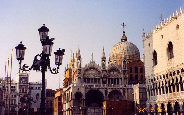 Place Piazza San Marco