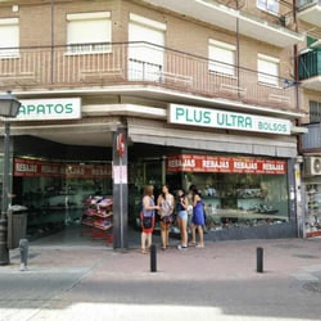 Lugar Calzados Plus Ultra