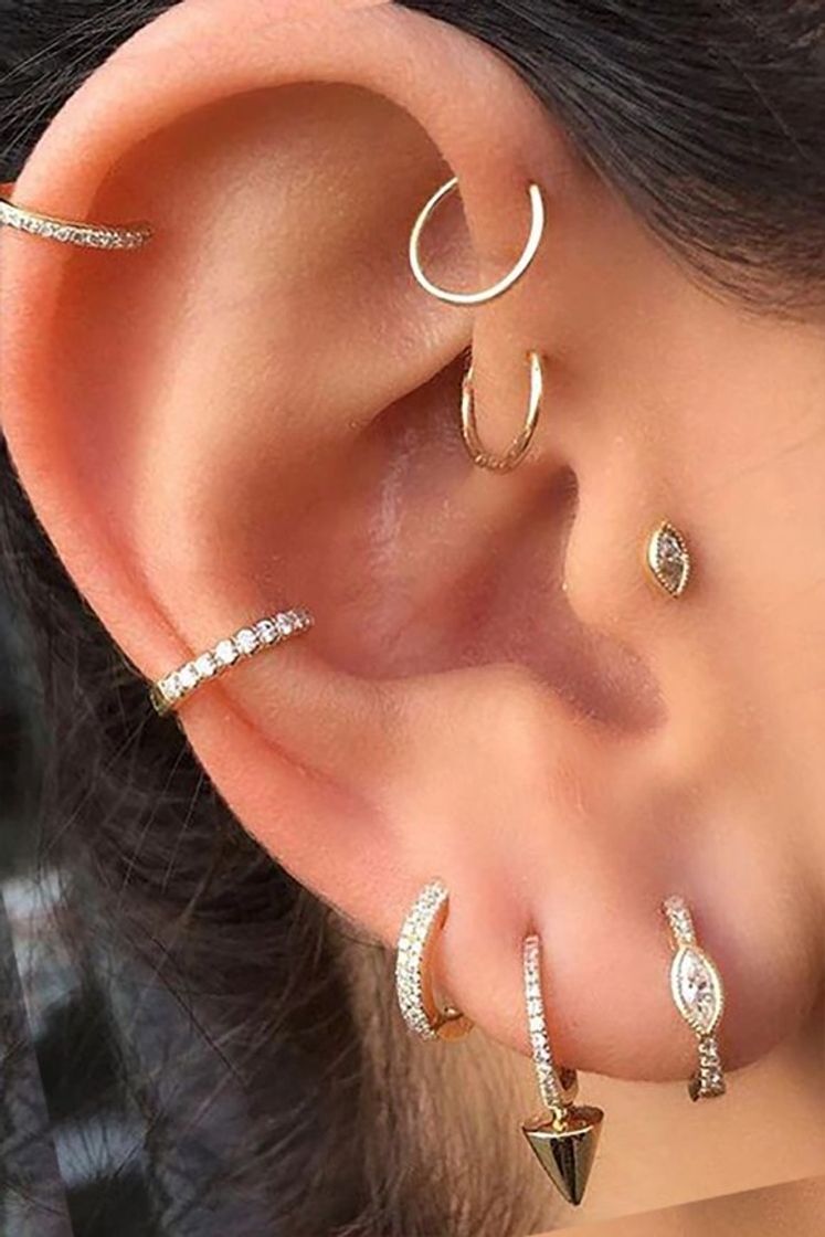 Social Piercings na orelha