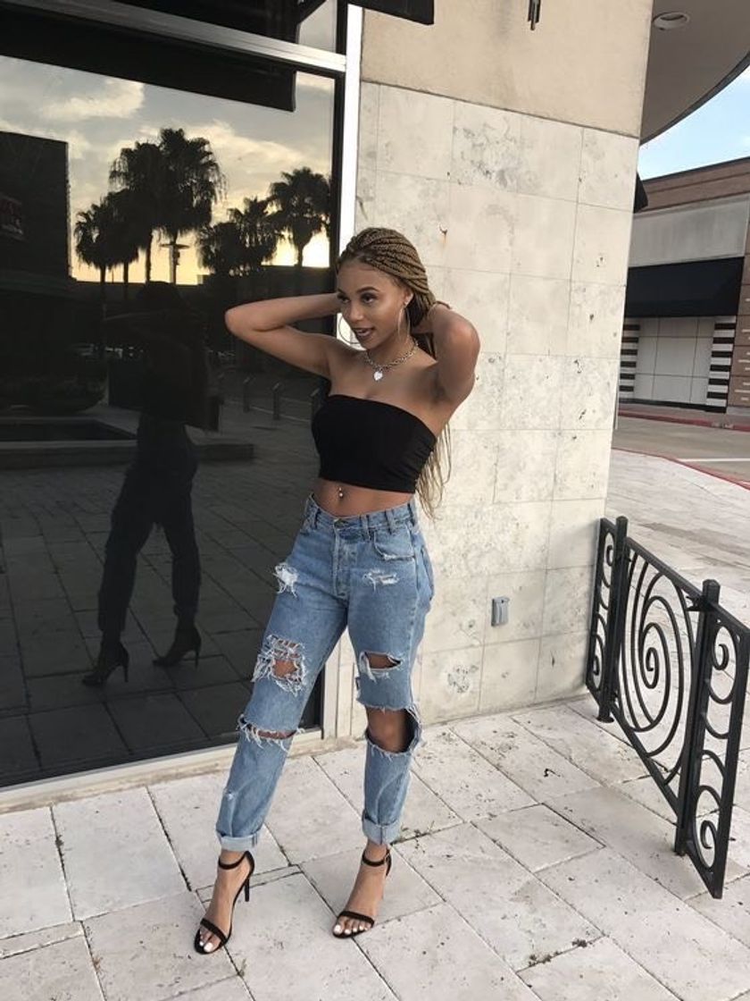 Social Outfit