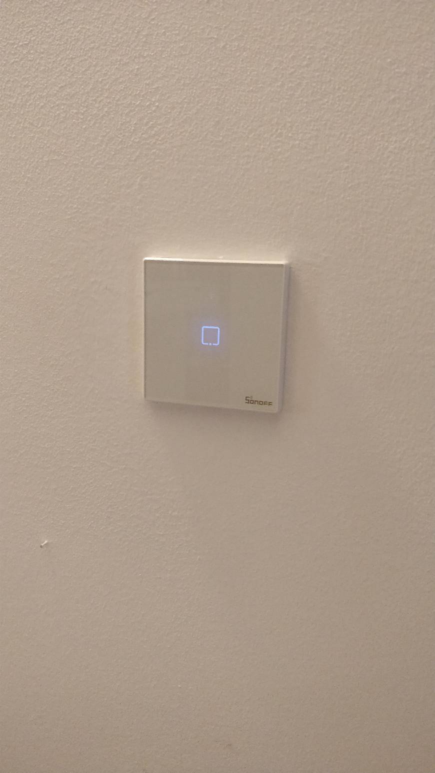 Producto SONOFF T0EU2C Interruptor Mural para Luces Inalámbrico Wi-Fi Inteligente