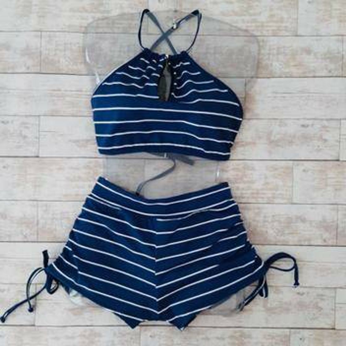 Social Biquíni shortinho e parte de cima top cropped listra 