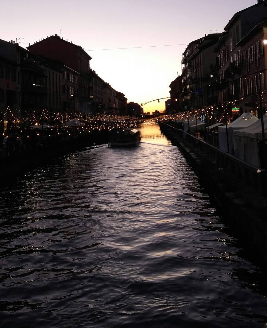 Place Navigli