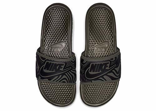 Nike Claquettes Benassi