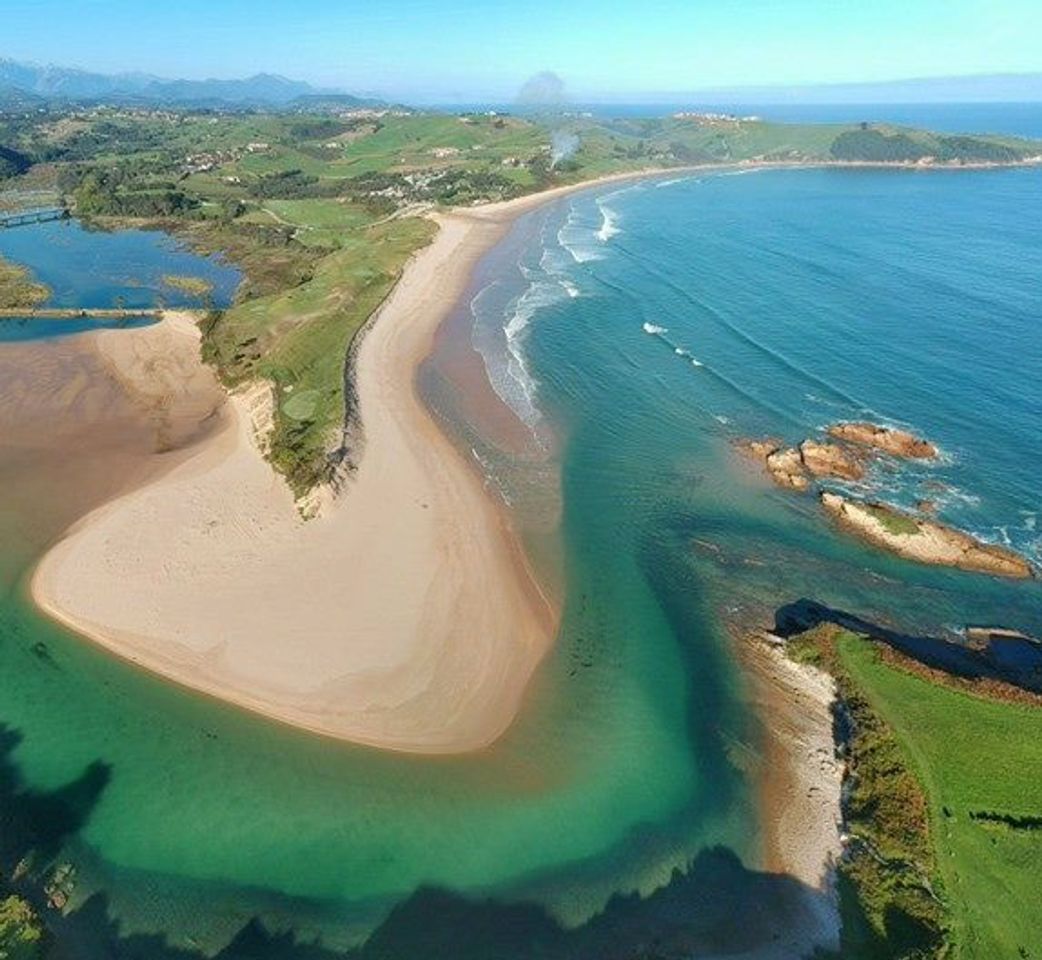 Place Oyambre Surf