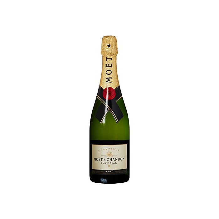 Social Moët & Chandon