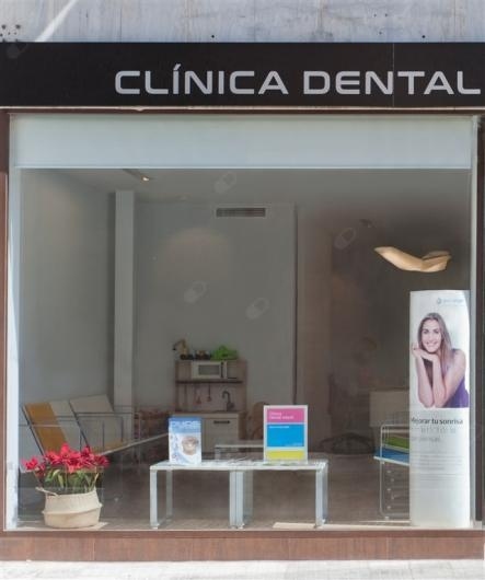 Lugar Clínica Dental Sonia Colvée