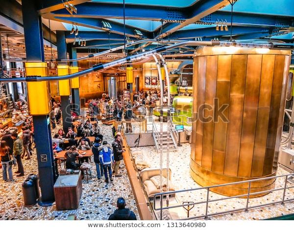 Restaurantes Starbucks Reserve Roastery Milano