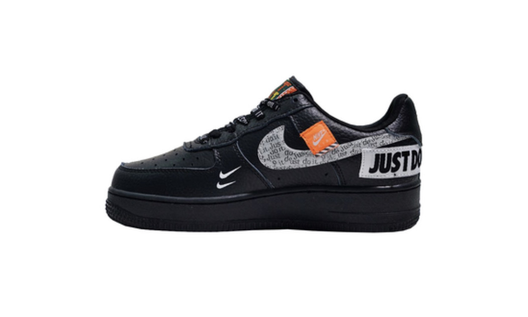 Producto NIKE AIR FORCE “JUST DO IT” NEGRAS