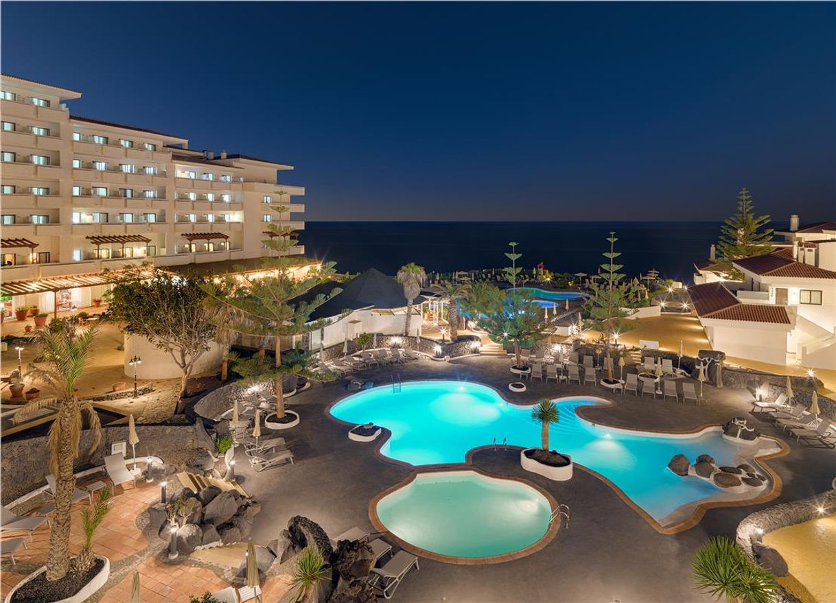 Restaurants 10&1 by Los Palma