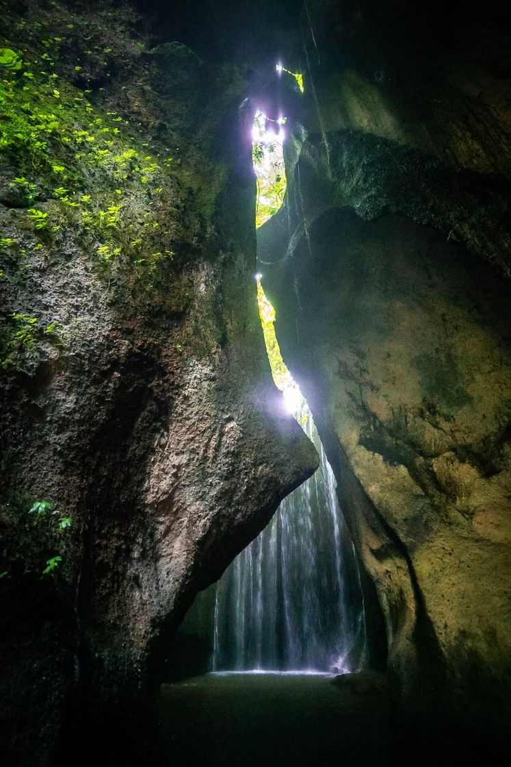 Lugar Tukad Cepung Cascade