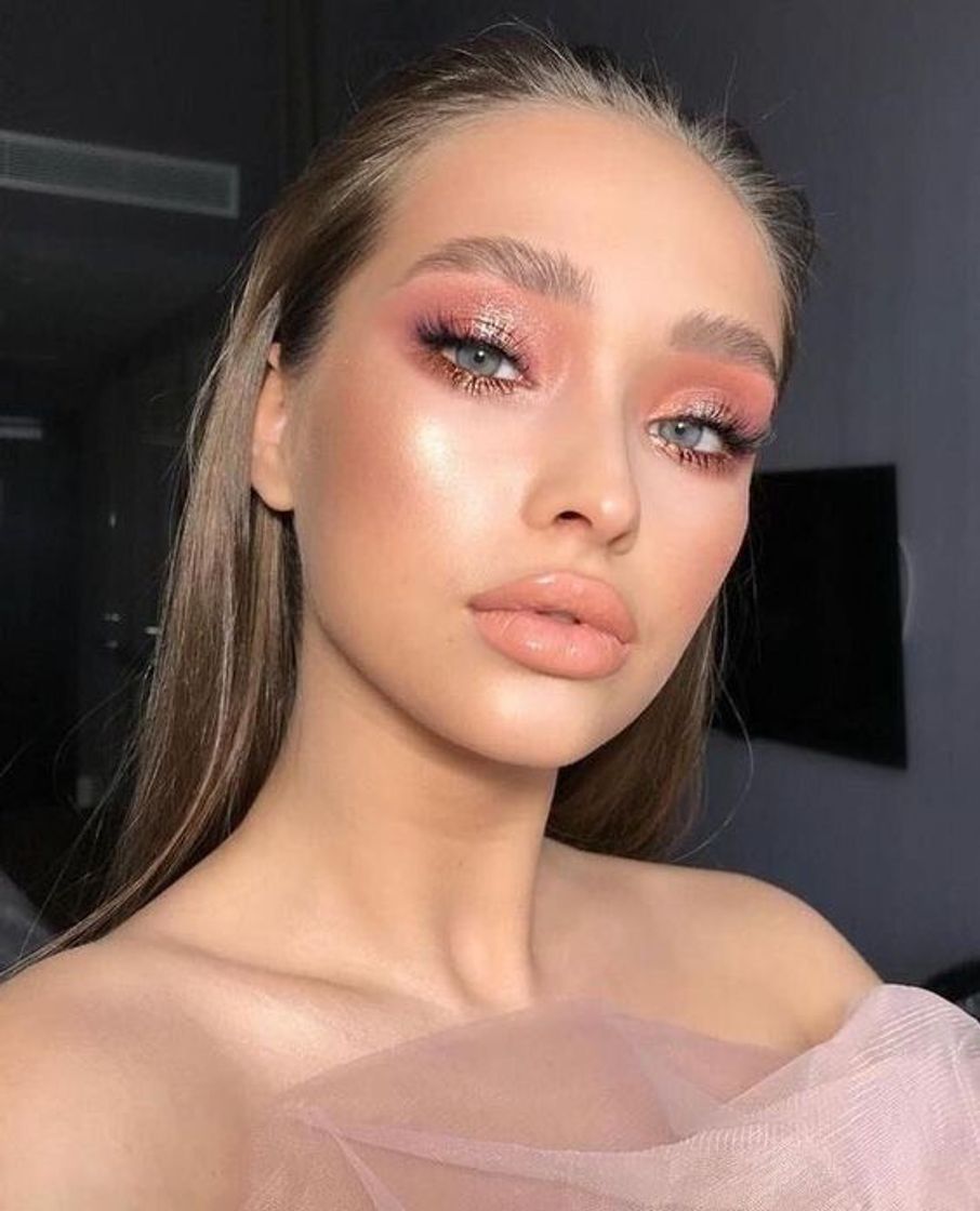 Moda Makeup glow