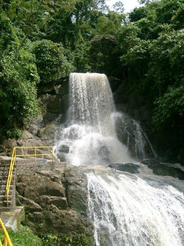 Lugares Cascada La Azufrada