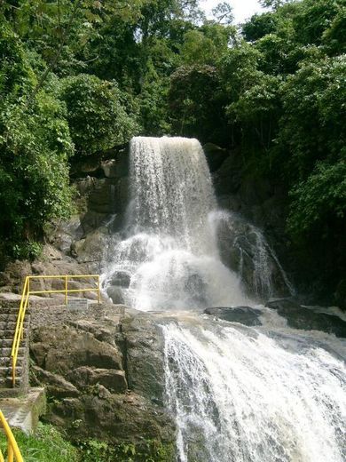 Cascada La Azufrada