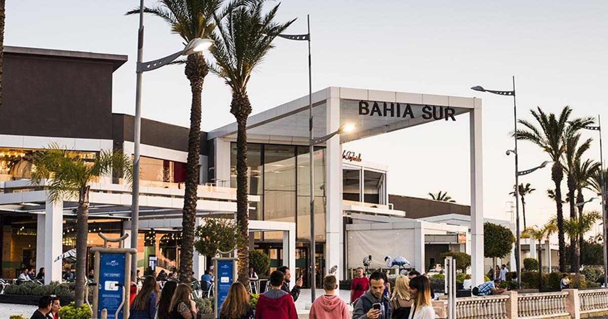 Lugar Centro Comercial Bahía Sur