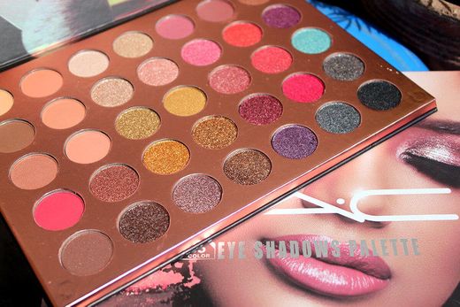Eye Shadow Palettes and Kits | MAC Cosmetics - Official Site