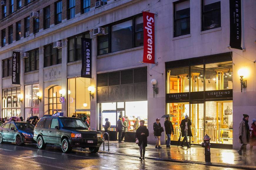 Place Supreme
