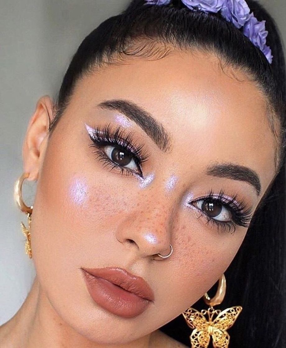 Social Maquiagem iluminada 