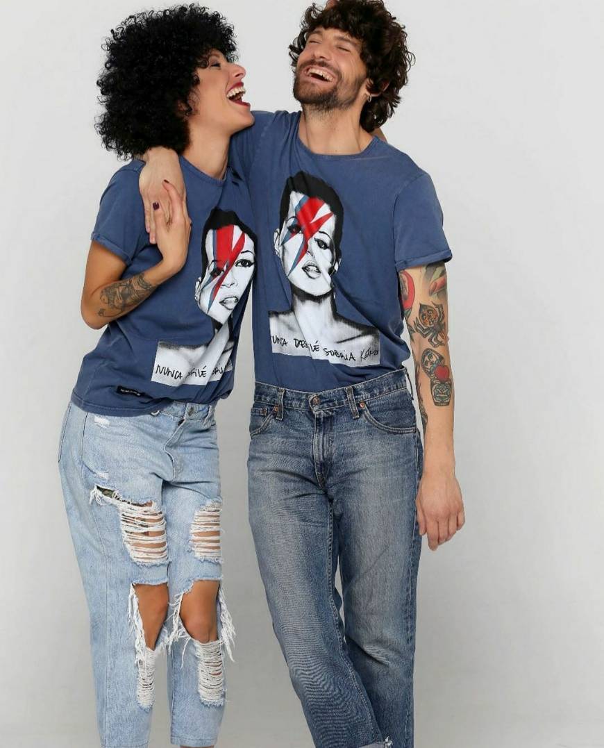 Lugar BE HAPPINESS: Camisetas con mensajes para mujer y hombre