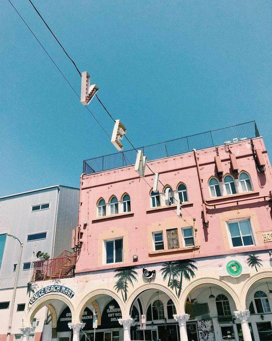 Lugar Venice Beach Boardwalk