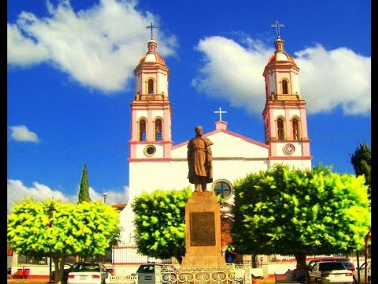 Lugar Ario de Rosales