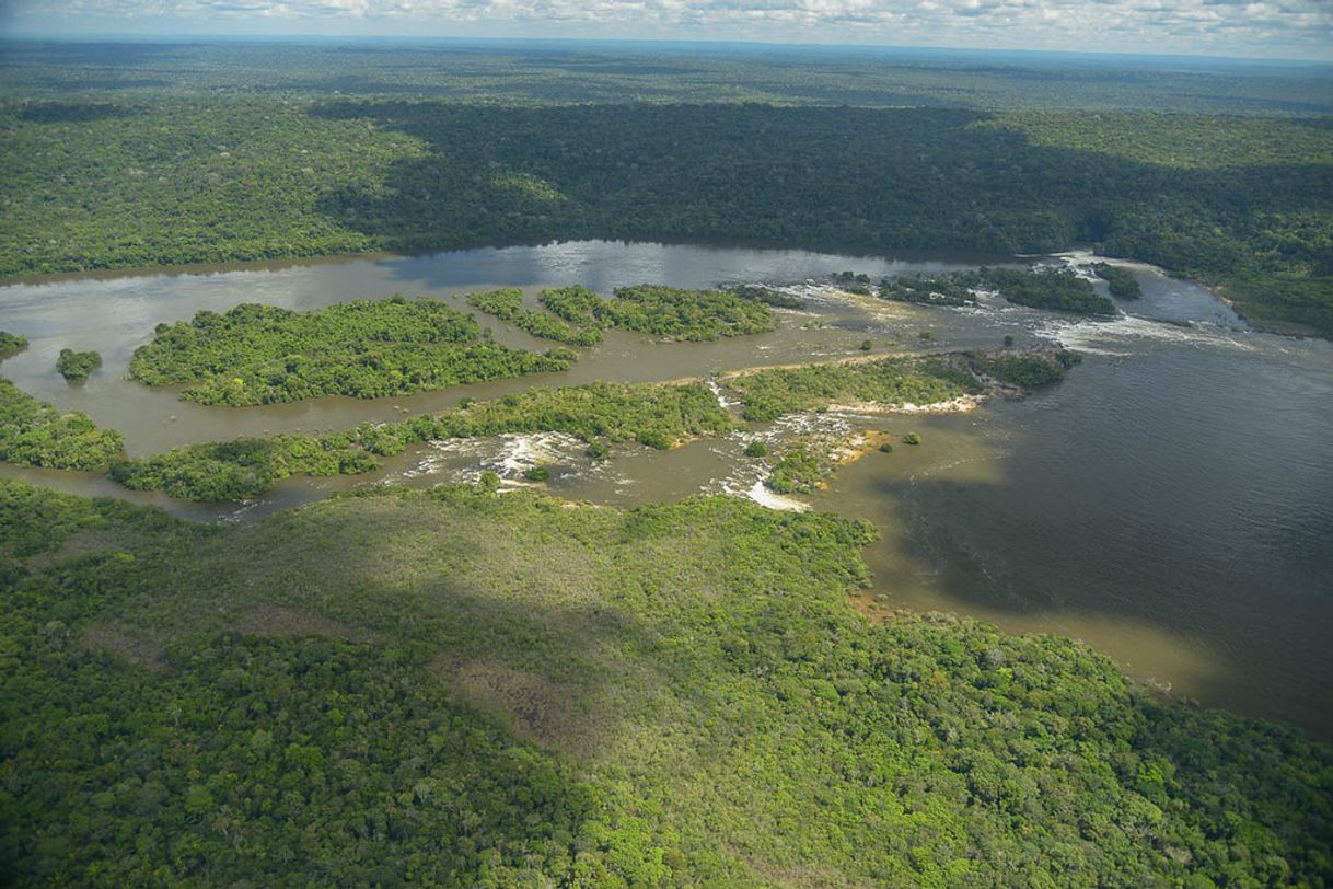 Lugares São Simão