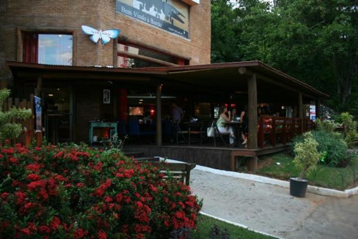 Restaurants Mariposa Boulevard