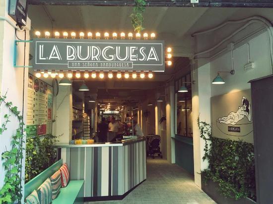 Restaurants La Burguesa Garden