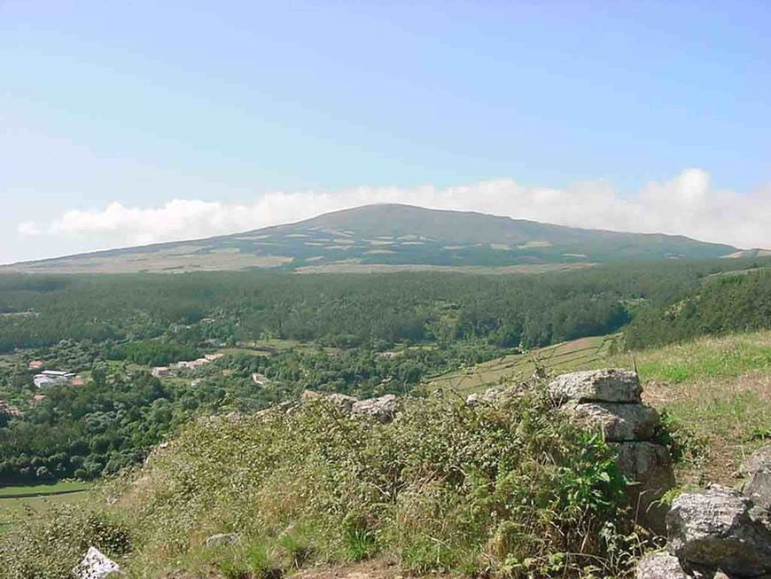 Lugar Serra de Santa Bárbara Interpretation Centre