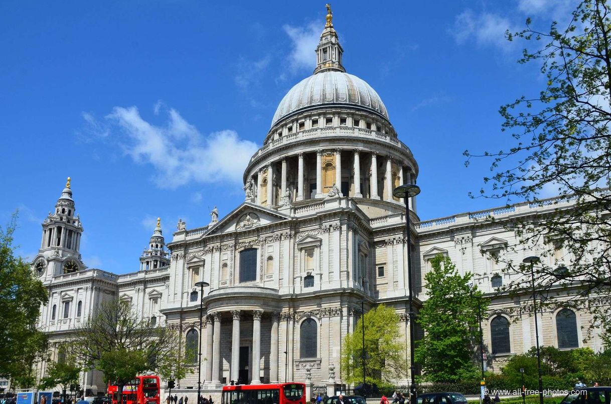 Lugar Catedral de Saint Paul