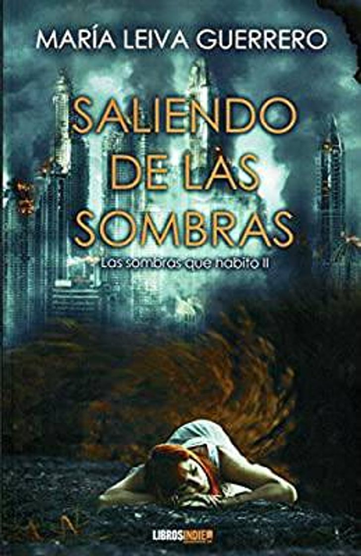 Libro Saliendo de las sombras de María Leiva