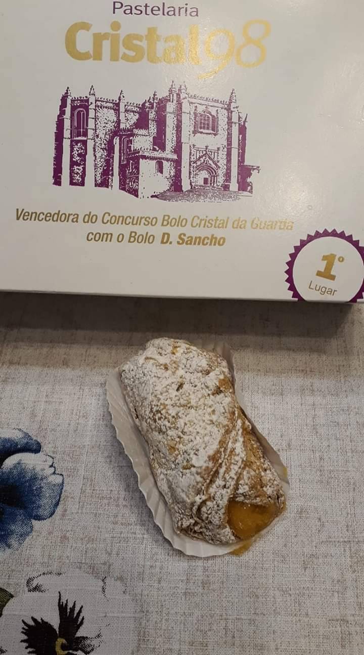 Restaurants Cristal 98-pastelaria E Pão Quente Lda