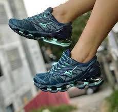 Mizuno Wave Prophecy 7