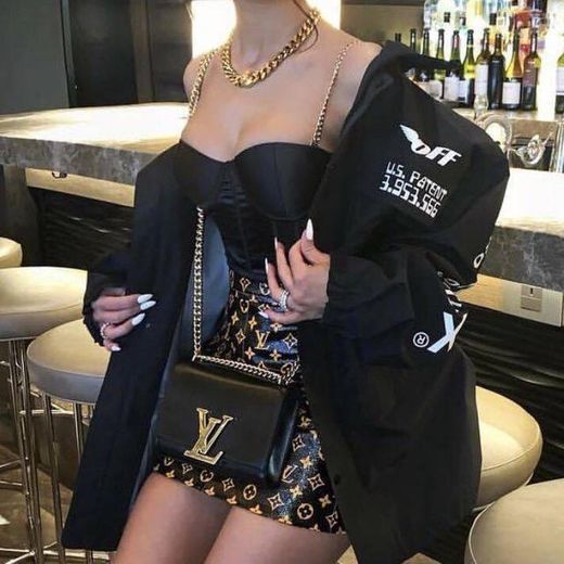 Black 🖤