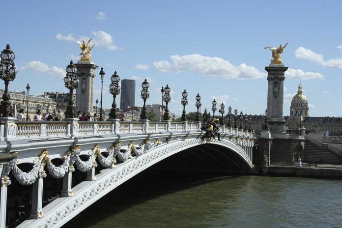 Lugar Pont Alexandre III