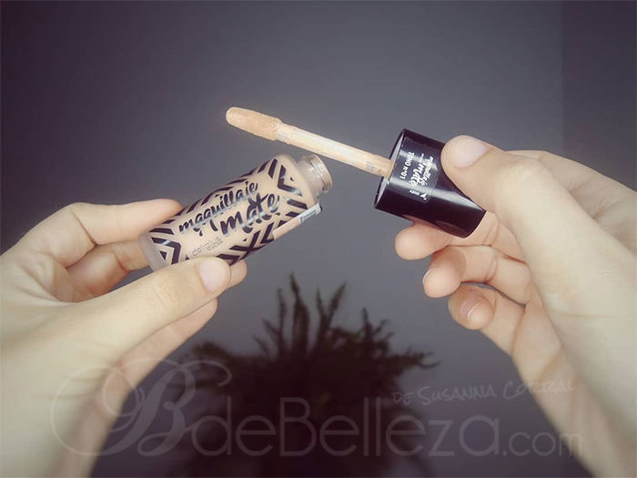 Social Base de maquillaje Mate de Deliplus (Mercadona), opinión ...