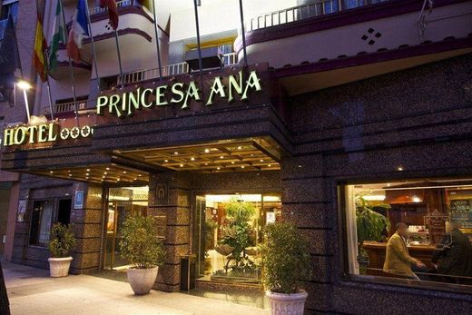 Hotel M.A Princesa Ana