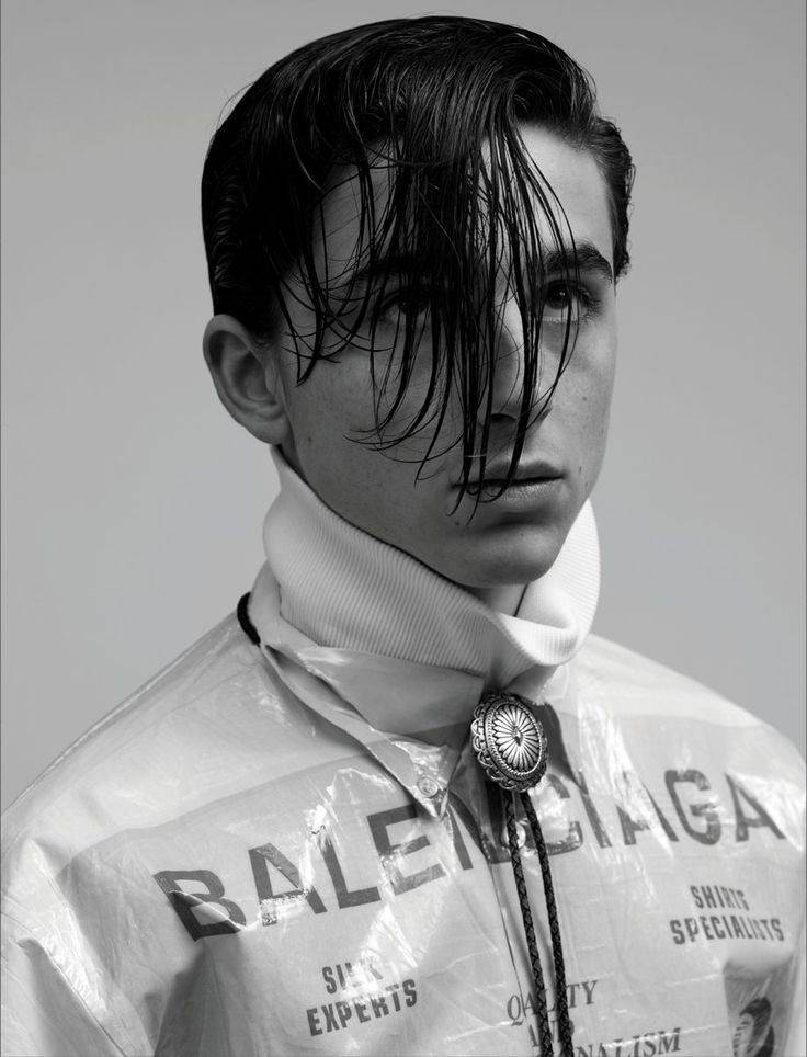 BALENCIAGA