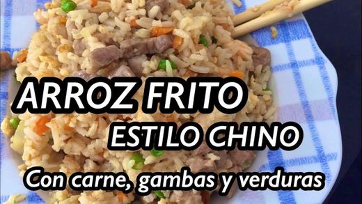 ARROZ FRITO CON CARNE, GAMBAS Y VERDURAS ESTILO CHINO