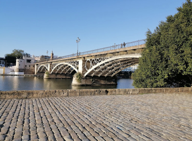 Lugar Puente de Triana
