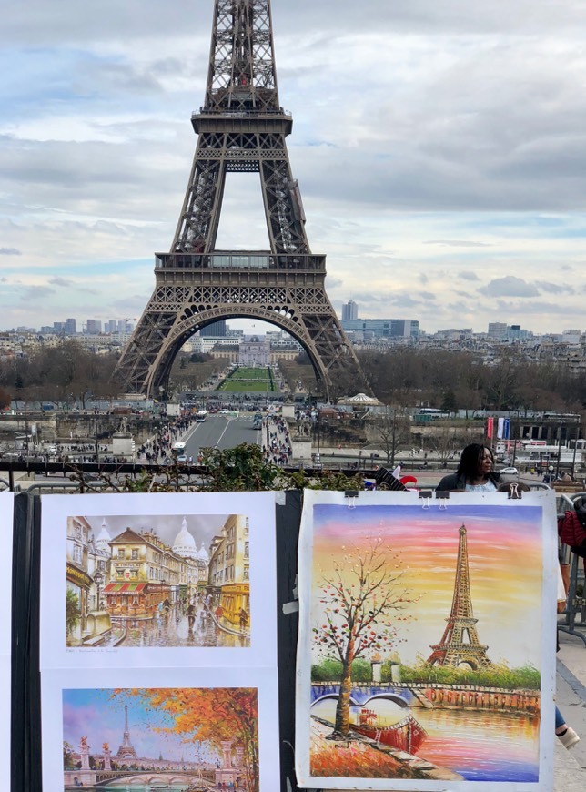 Place Torre Eiffel