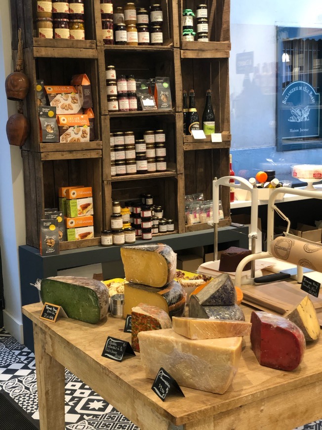 Place Comptoir des fromages