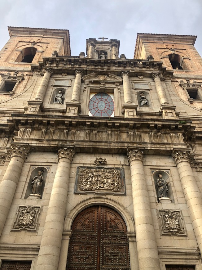 Lugar Iglesia de los Jesuitas (San Ildefonso)