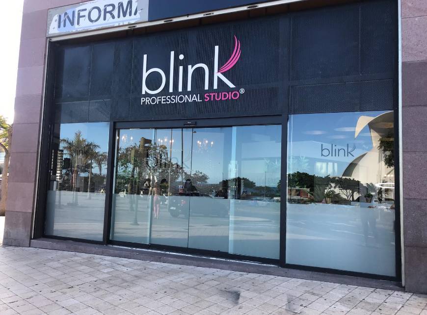 Place Blink Professional Studio® - Microblading de Cejas - Extensiones de Pestañas