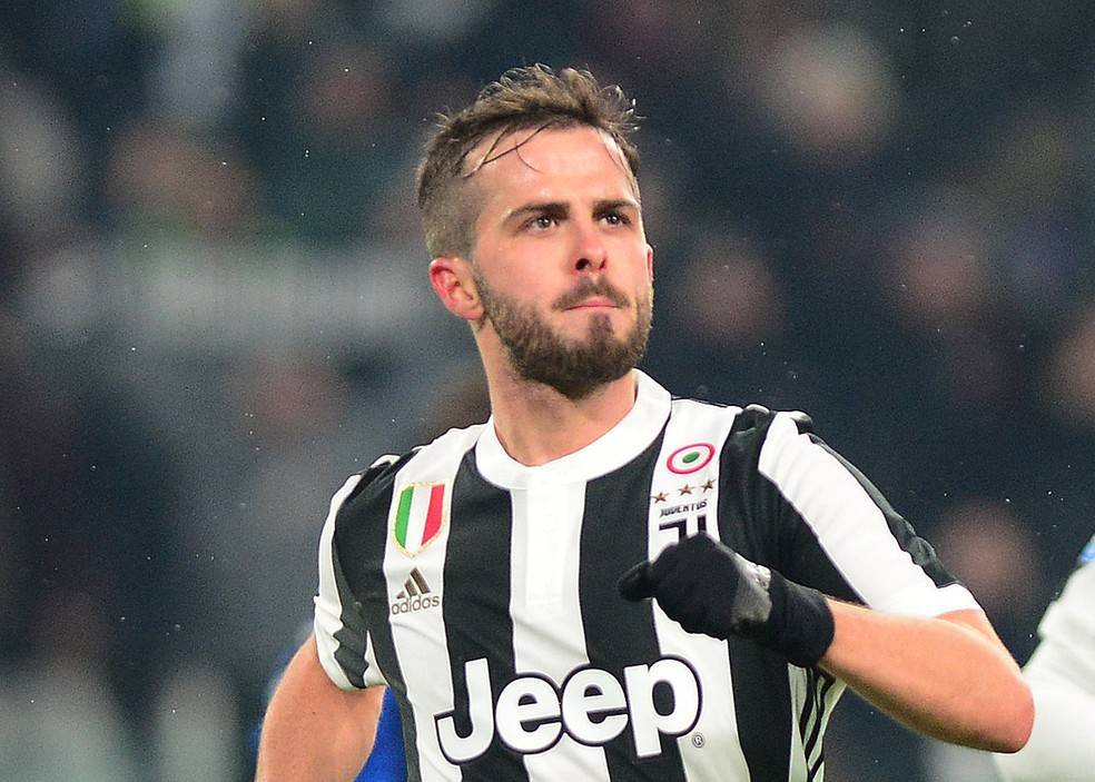 Social Miralem Pjanic
