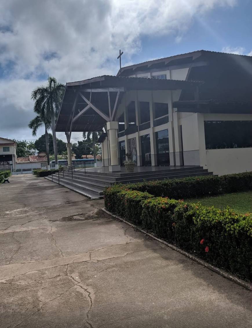 Lugar Igreja Católica ( Matriz)
Tv. São Félix Centro,Tailândia PA