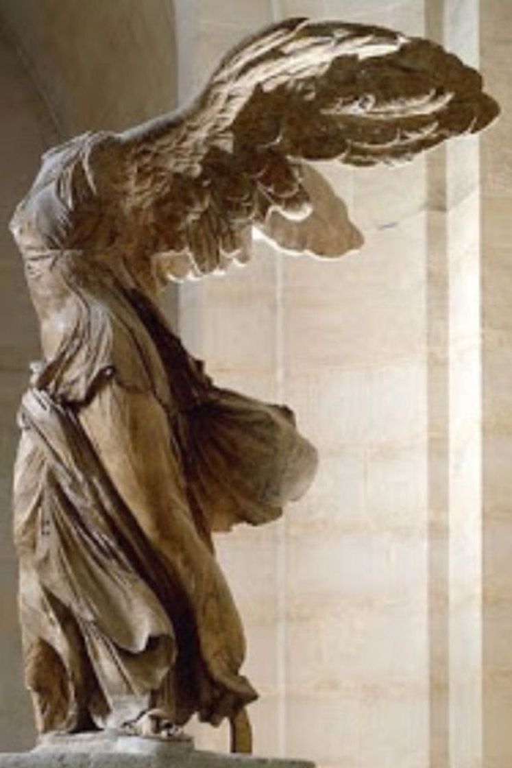 Moda The Winged Victory of Samothrace | Louvre Museum | Paris