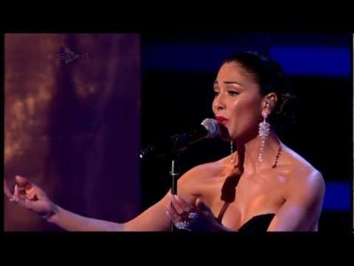 Fashion Nicole Scherzinger: Don't Cry For Me Argentina (2013) - YouTube