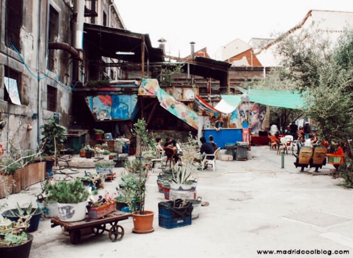 Place Tabacalera